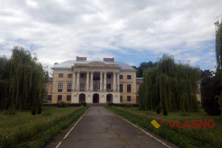 палац Грохольських у Вороновиці фото