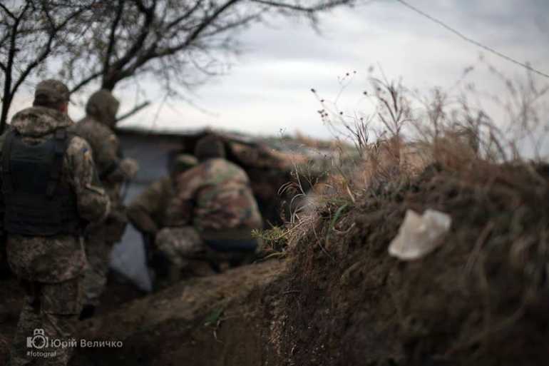 Бойовики гатять із забороненого калібру: всі українські воїни живі та цілі