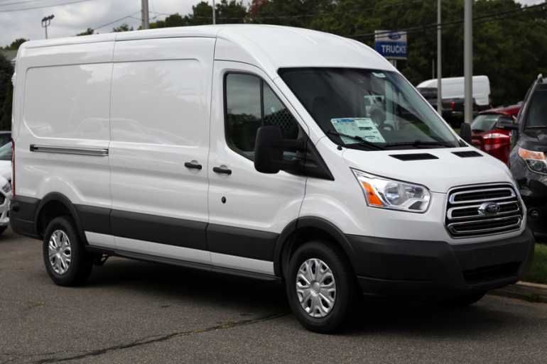 автомобіль Ford-Transit фото